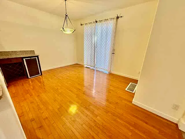 11046 SW Adele Dr — Photo 11