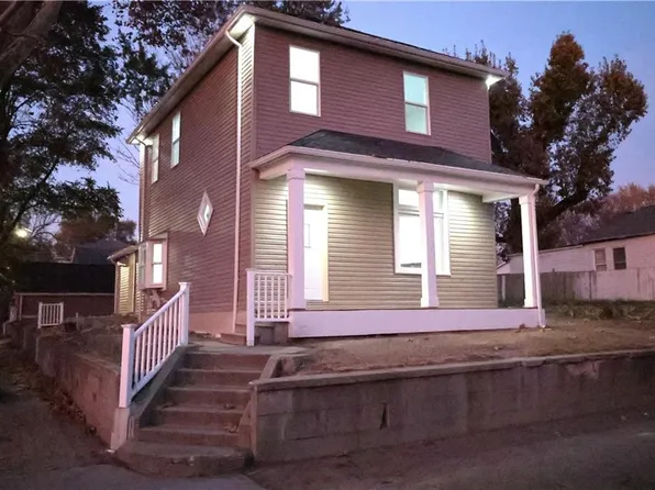 1201 Powell St, Saint Joseph, MO 64501