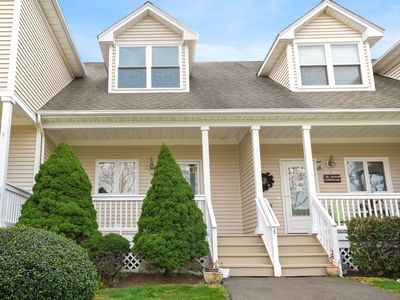 29 Copper Creek Circle #29, Newtown, CT, 06470