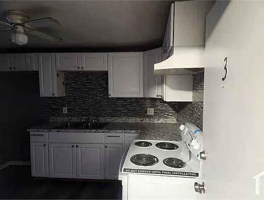 2 bed, 900 sqft, $1,850 — Photo 3