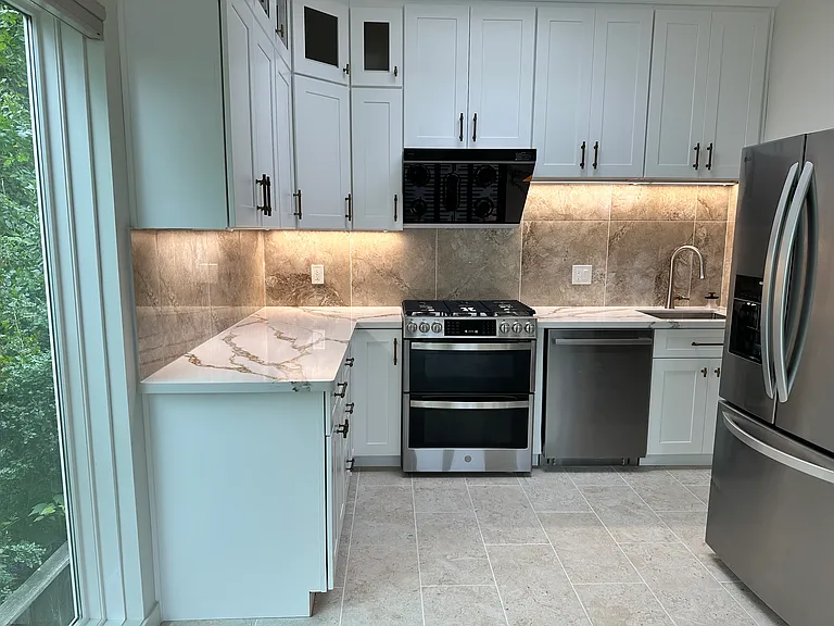 1010 Hillside Ave — Photo 13