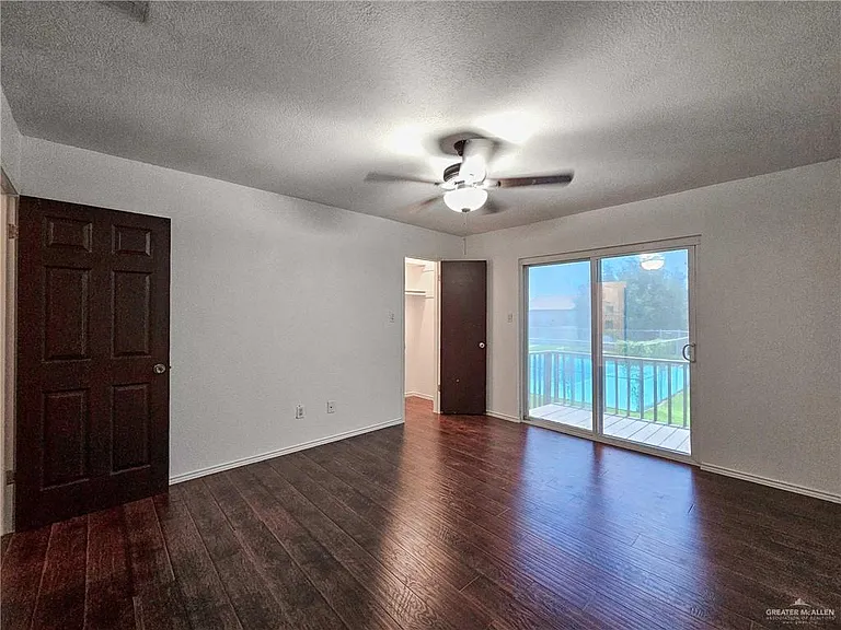 2201 S Jackson Rd #2I — Photo 11