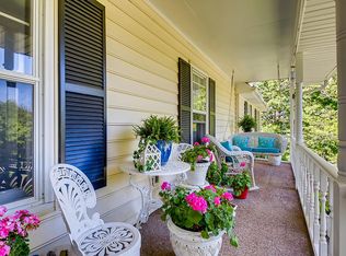 112 Lake Valley Rd, Hendersonville, TN 37075