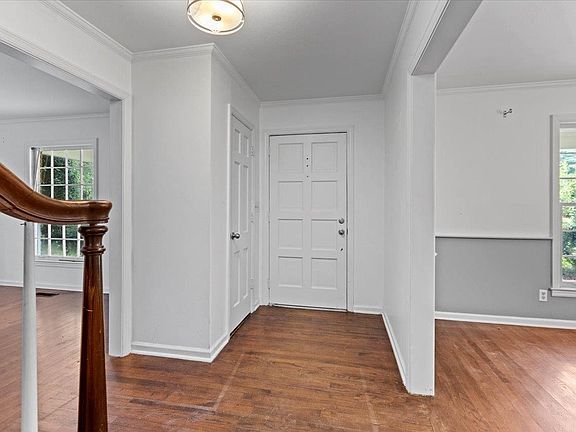 5th image of 804 Middlewood Dr