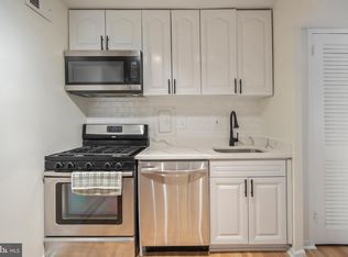 5340 Holmes Run Pkwy UNIT 111, Alexandria, VA