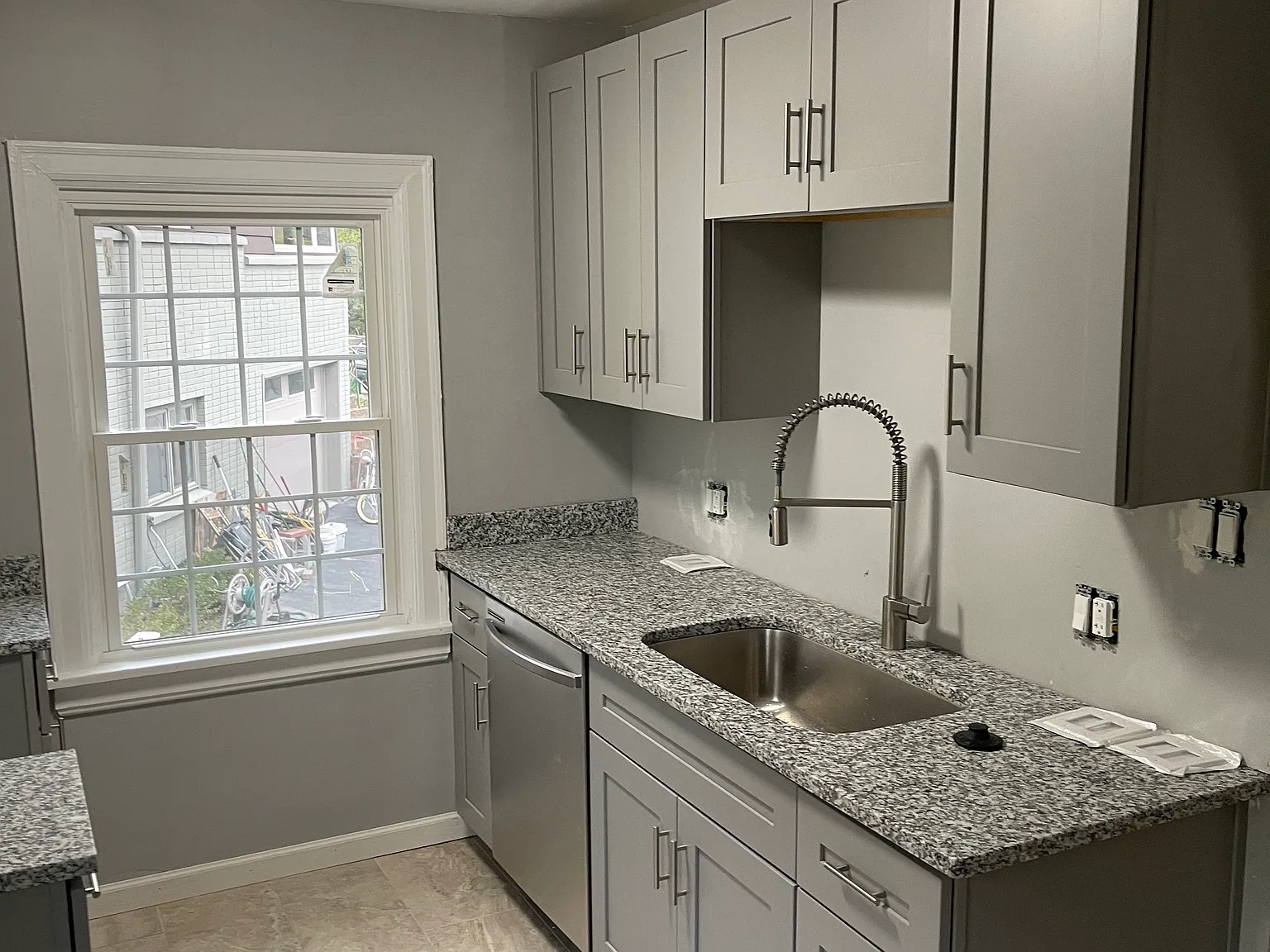 874 Lafayette Ave — Photo 2
