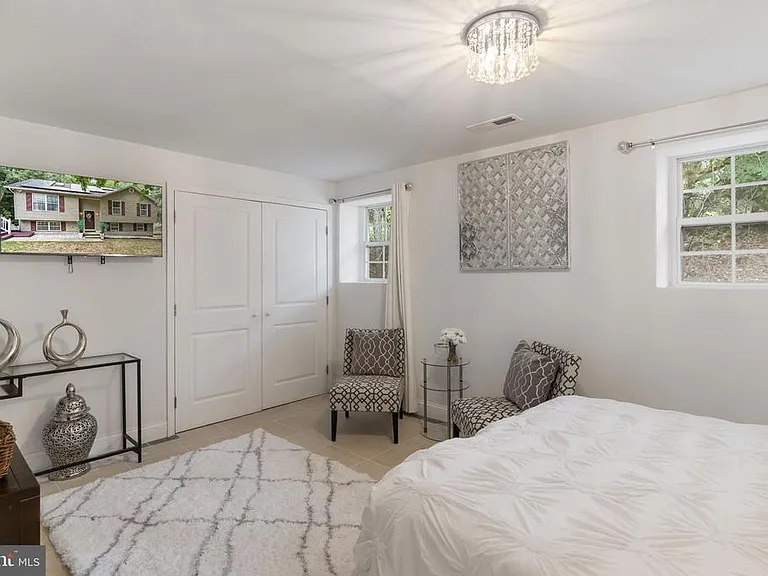 12258 Catalina Dr — Photo 29