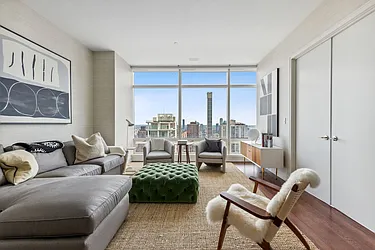 151 East 58th Street, #32C
