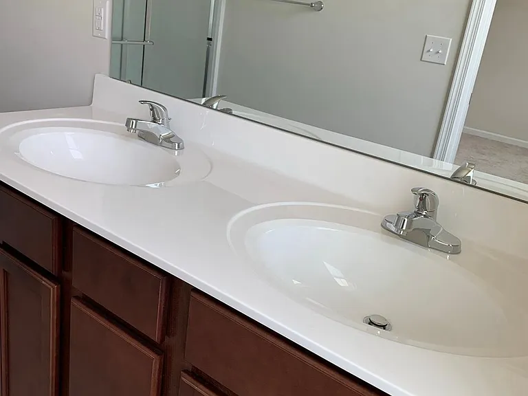431 Regina Dr #1 — Photo 5