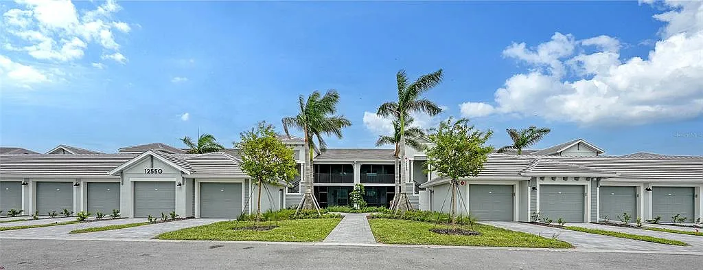 2 bed, 2.0 bath, 1366 sqft, $7,500 — Photo 1