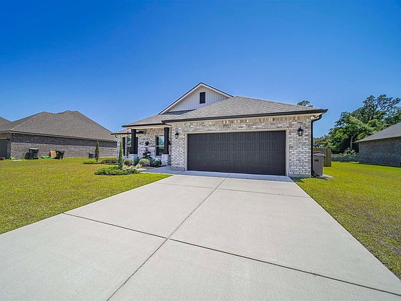 2nd image of 9957 Suwanee Ln