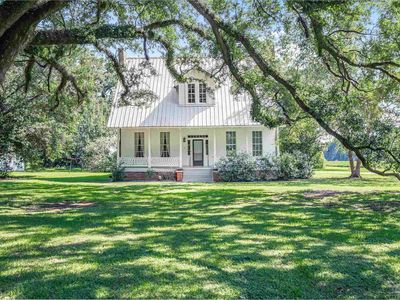 625 Arthur Hall Rd, Atmore, AL, 36502