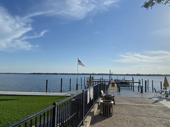3535 Nasa Road 1 #18, Seabrook, TX 77586
