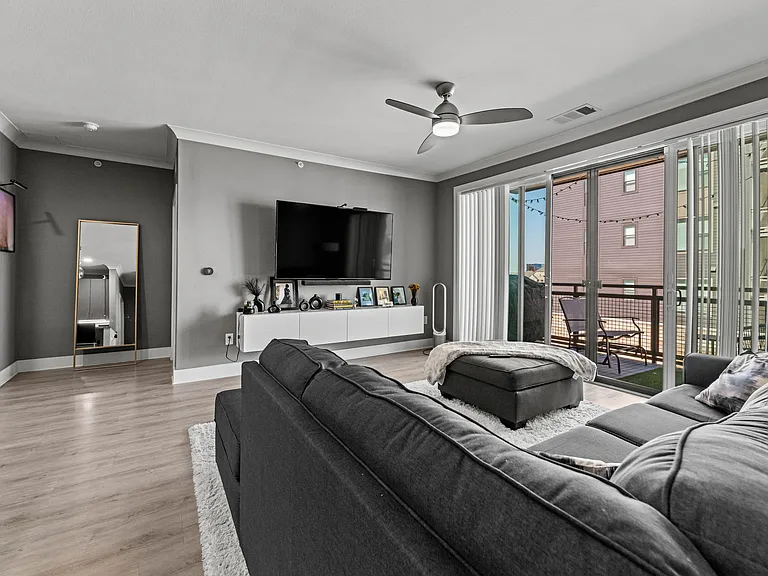 3517 Windhaven Pkwy #2305 — Photo 5