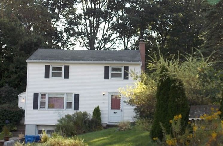 2nd image of 125 Peach Orchard Rd