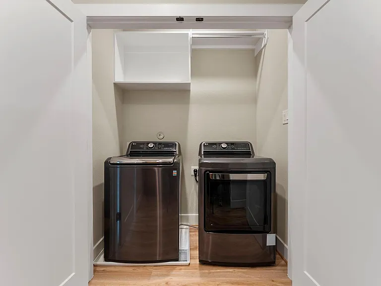 5825 Francis Oak Pl — Photo 22