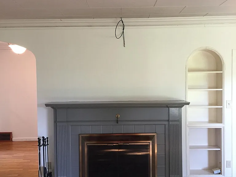 909 SE Edwards Dr — Photo 7