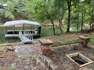 565 Moore Dr, Grove, OK 74344