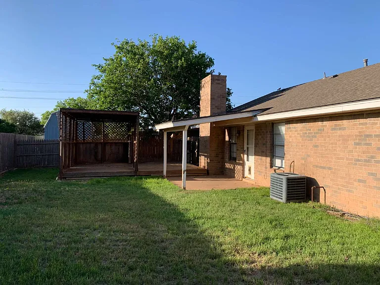 408 Ironton Ave — Photo 10