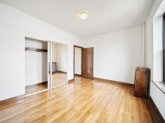 3rd image of 1903 Ocean Ave #C4