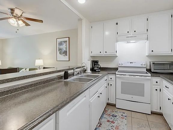 5th image of 17637 Pomerado Rd Unit 225