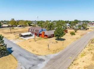 221 S Monroe St, Arnett, OK 73832