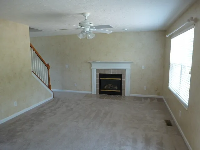 924 Bamburgh Dr — Photo 5