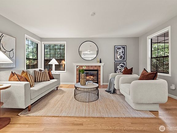 2nd image of 1228 NE Brockman Place