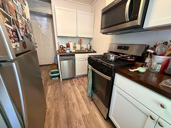 5th image of 2325 N Addison St #3547-49
