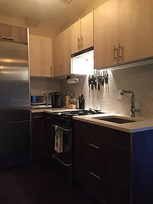 Rented by Nooklyn NYC LLC | media 43