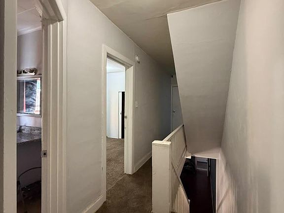 5th image of 528 W Tilghman St