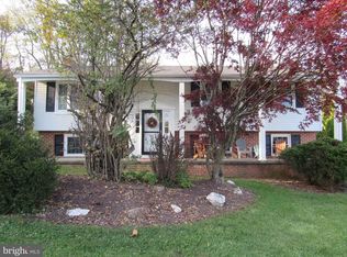 1800 Saratoga Rd, York, PA 17402