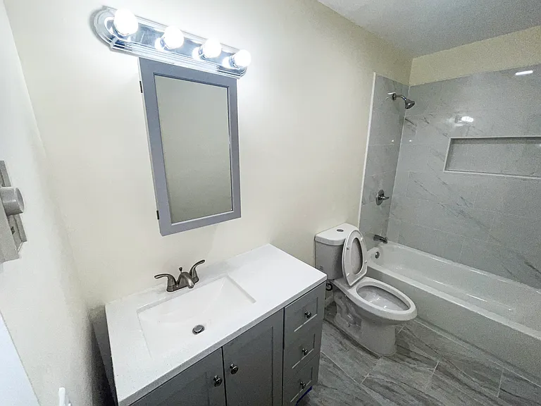 522 Cross St #1 — Photo 9