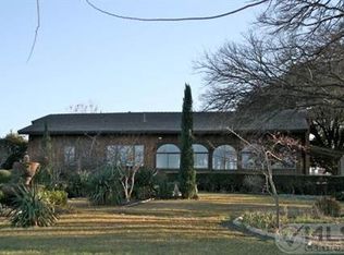 4521 Zion Rd, Garland, TX 75043