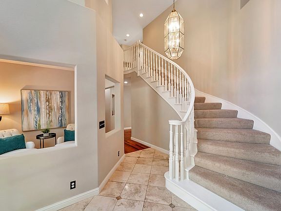 2nd image of 381 Montecillo Dr