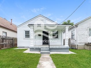 927 W Whitney Ave, Louisville, KY 40215