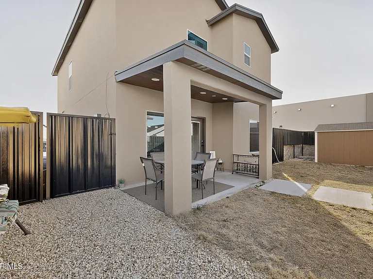 14717 Charles Foster Ave — Photo 12