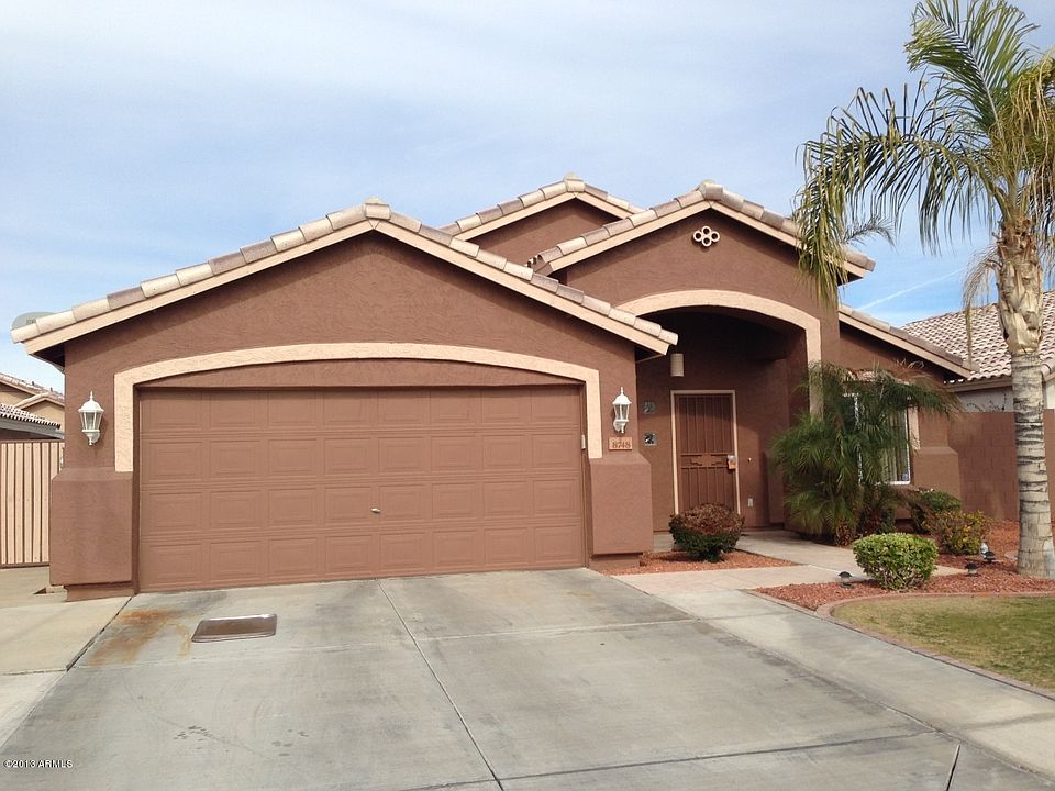 1st image of 8748 W Wedgewood Dr