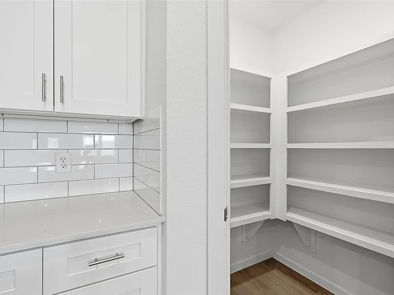 9030 Shady Cabana Way — Photo 7