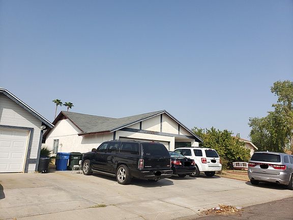 3rd image of 1006 W Wickieup Ln
