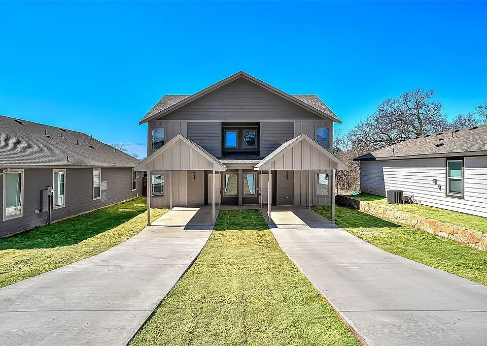 1219 Bells Dr
