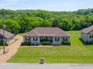 358 Big Station Camp Blvd APT B, Gallatin, TN 37066