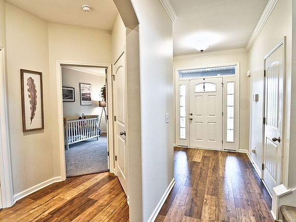 3rd image of 1282 Cotillion Dr