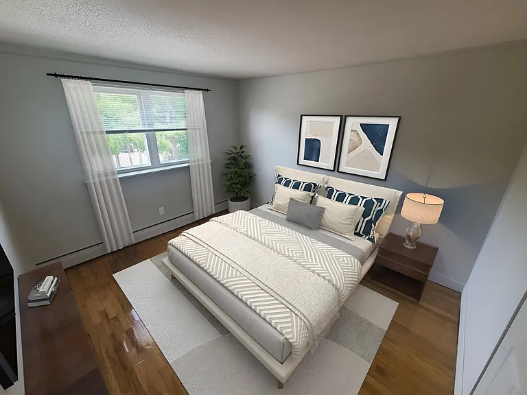 Colonial Village Apartments & Townhomes at Colonial Village — Photo 8