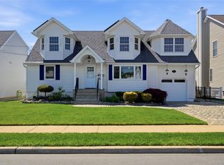 228 Atlantic Ave, Massapequa Park, NY 11762