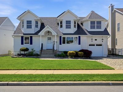 228 Atlantic Avenue, Massapequa Park, NY, 11762