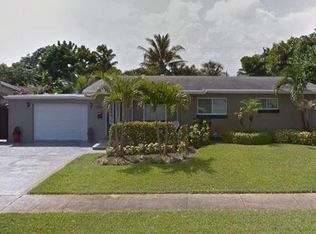 2021 SW 36th Ter, Fort Lauderdale, FL 33312