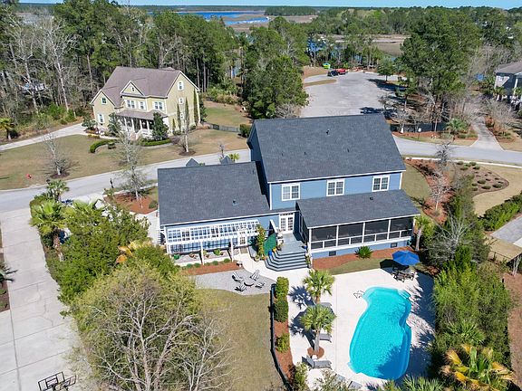 3rd image of 3051 Yachtsman Dr