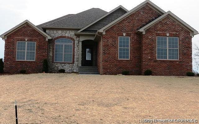 1st image of 662 Richmond Drive