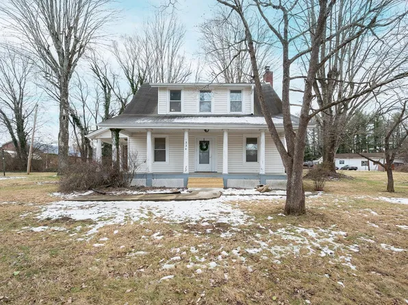 1334 Price St, Montvale, VA 24122